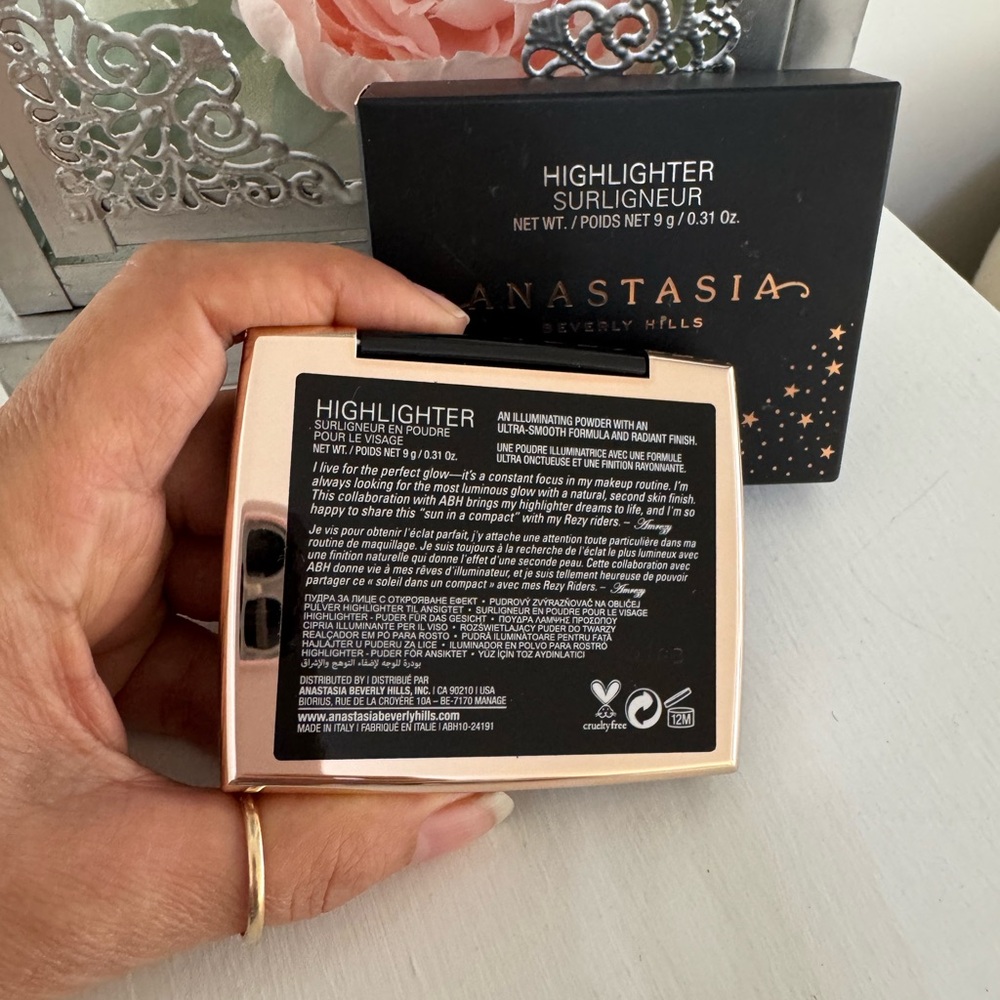 Anastasia Beverly Hills Highlighter - AMREZY - Picture 10 of 12